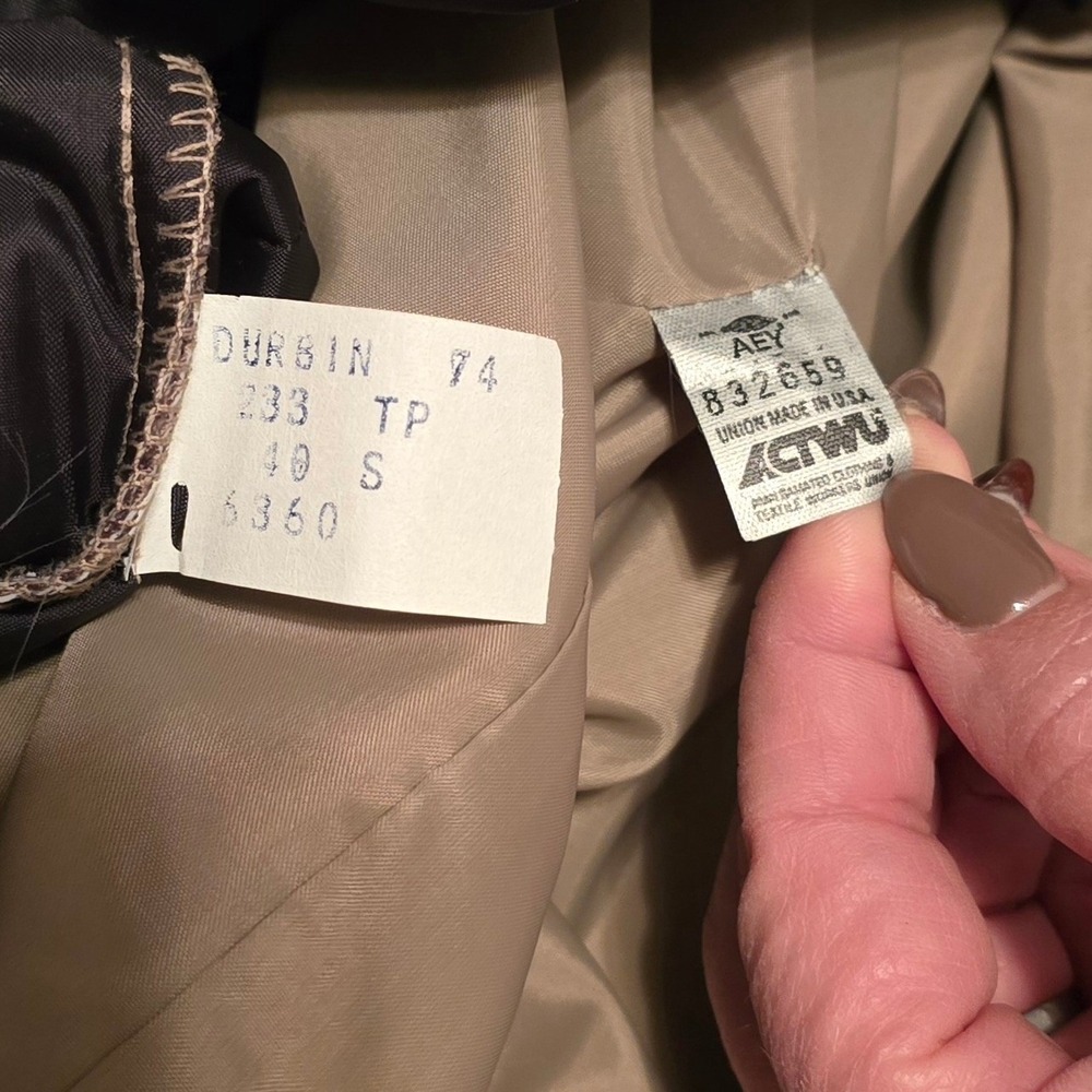 London Fog Mens 40 Short Trench Coat Tan Khaki Thinsulate Liner Belted USA Vtg - Picture 11 of 11